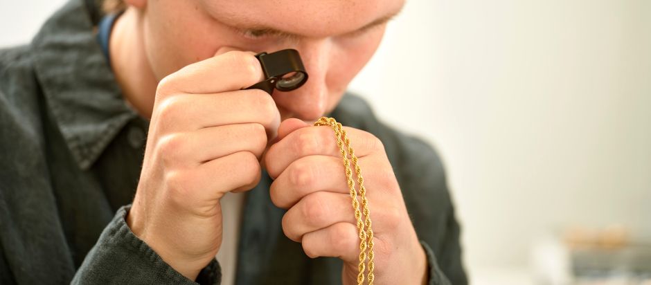 Finguld guld armband sälja nyhetsbild.jpg